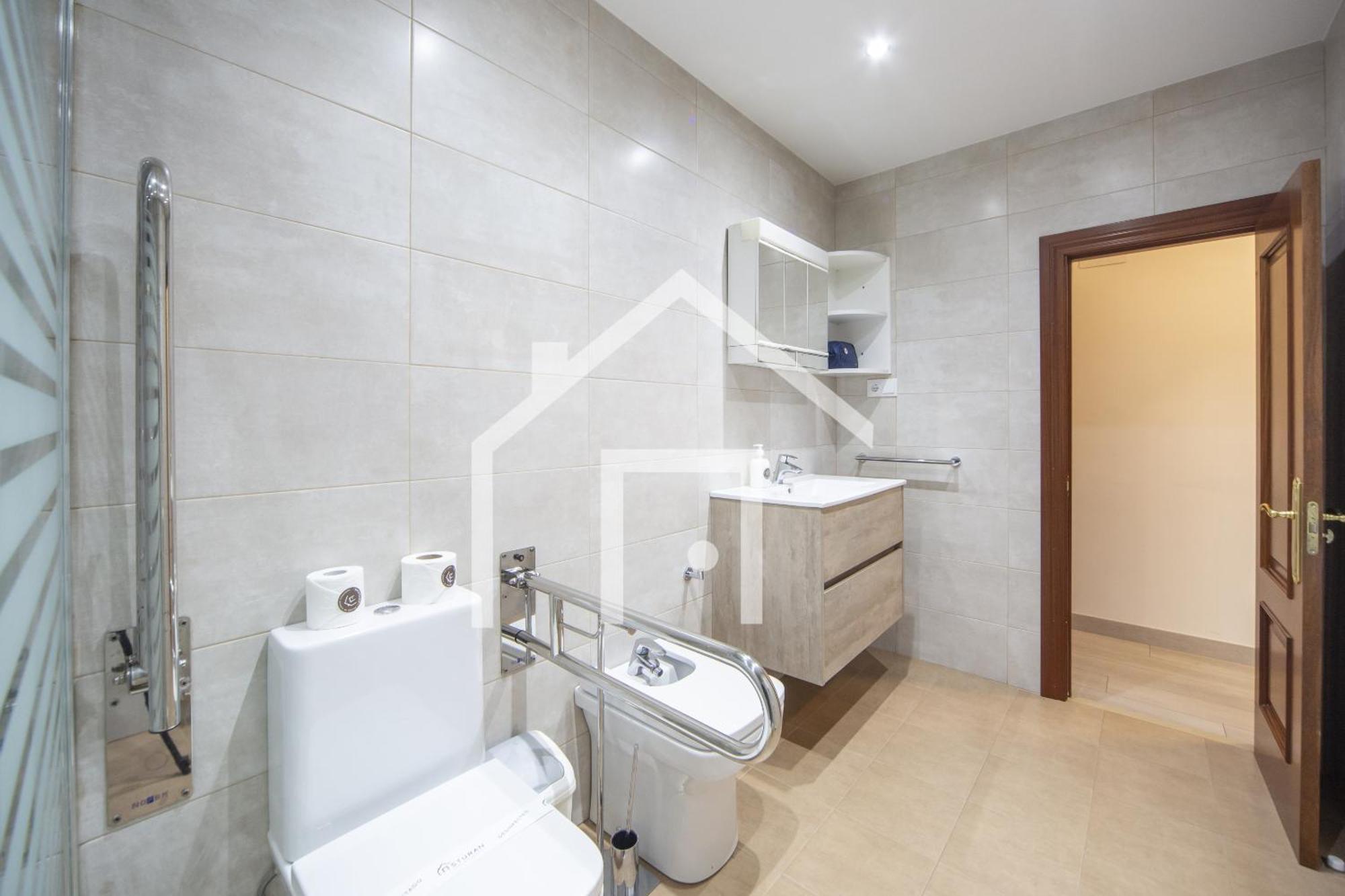 Atico Quintana II - Con Terraza, En El Centro Con Wifi Y Garaje Apartment โอเบียโด ภายนอก รูปภาพ